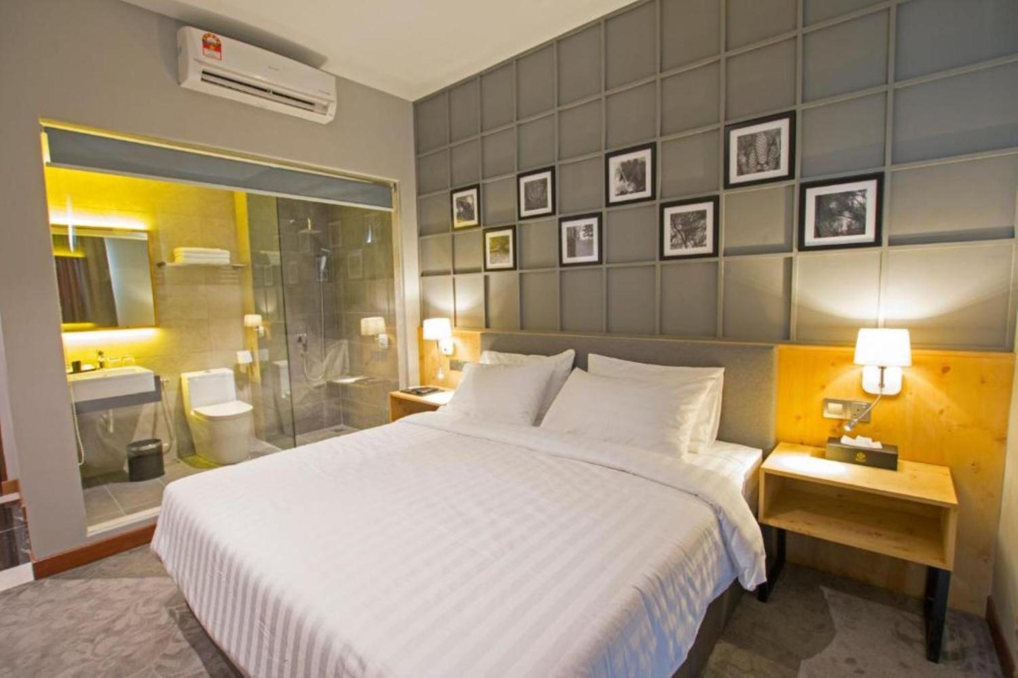 Redpine Boutique Hotel Skudai Bagian luar foto